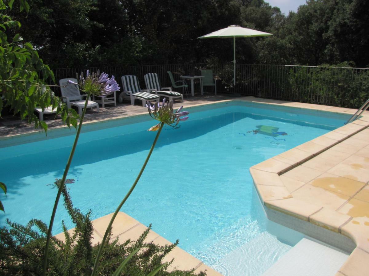 Domaine Du Bois Gite Marion Galargues Esterno foto
