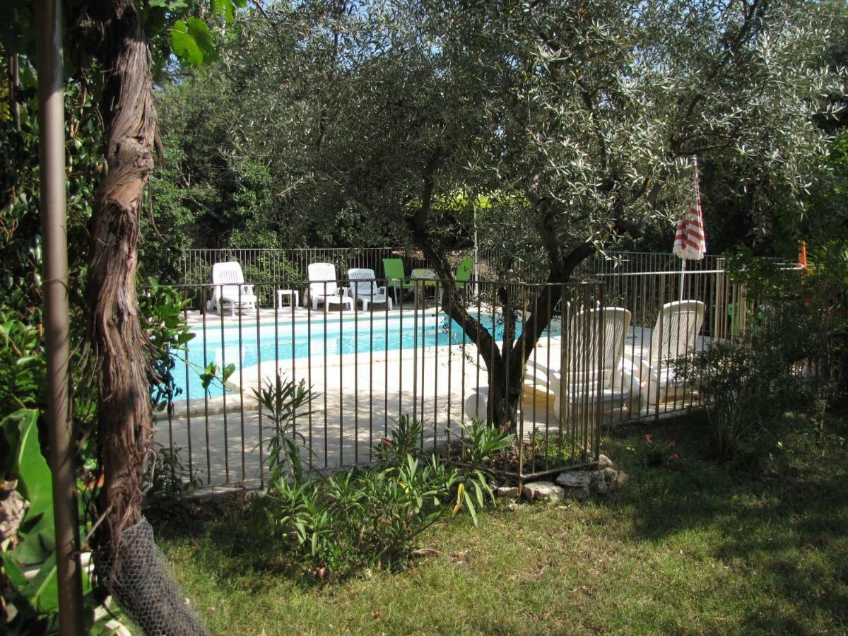 Domaine Du Bois Gite Marion Galargues Esterno foto